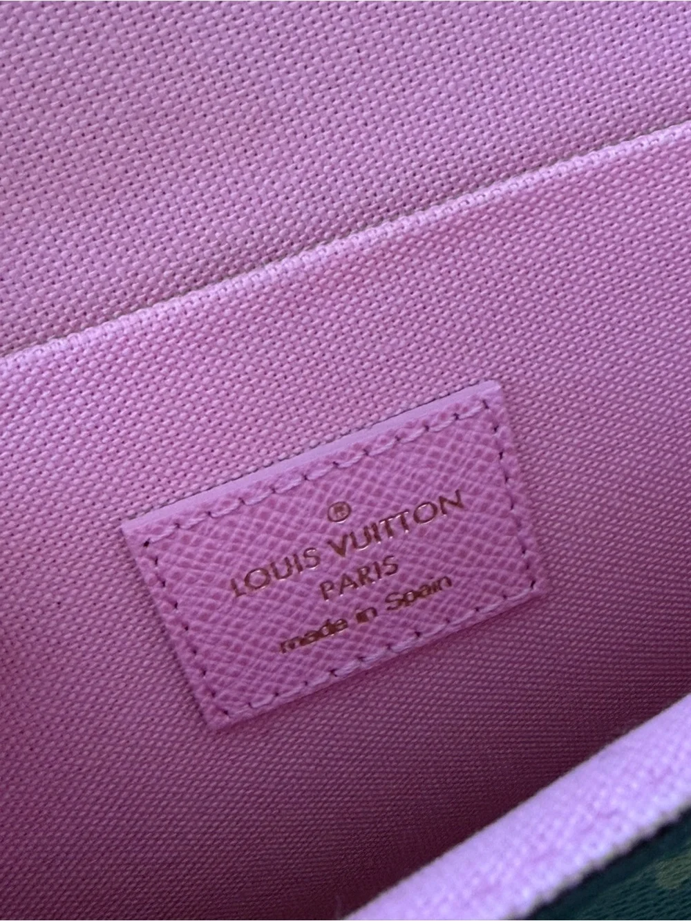 Limited Edition Louis Vuitton Brown Monogram Vivienne Paris Felicie Pochette